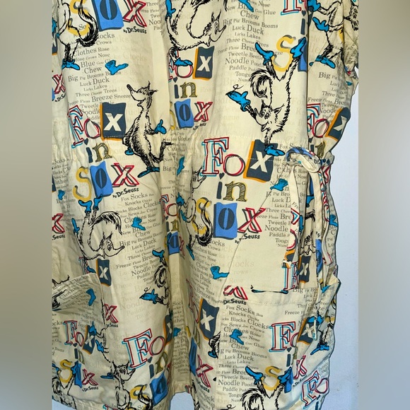 Dr. Seuss Fox In Sox XL Scrub Top - Picture 2 of 5